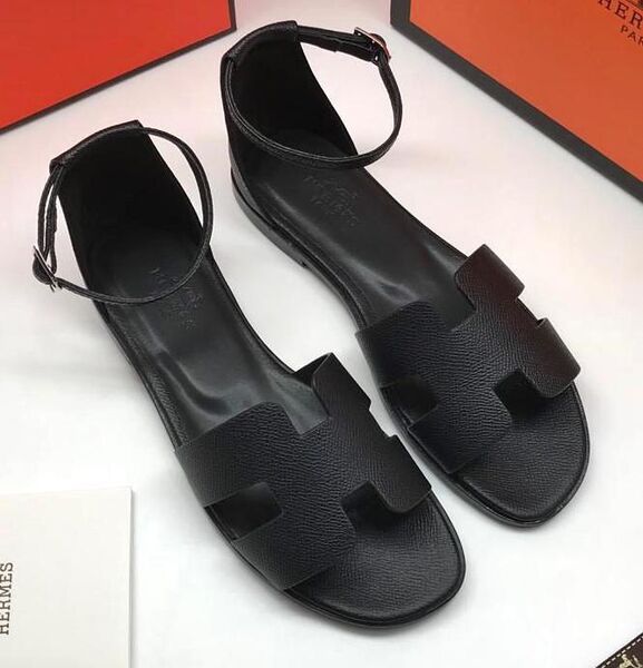 Сандалии Hermès женский кожа черный 66520