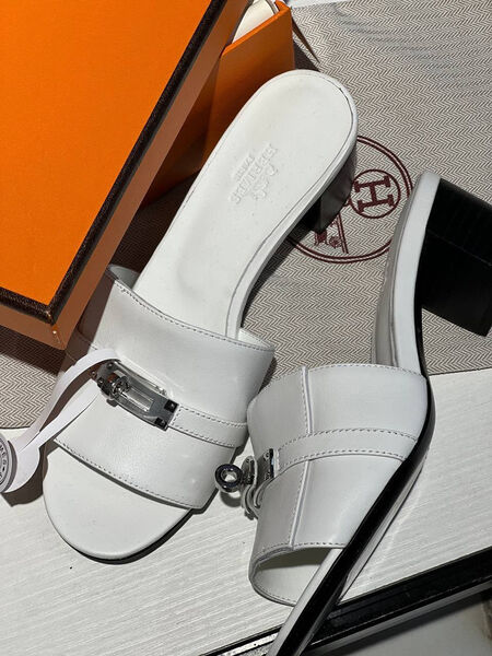 Шлепки Hermès женский кожа белый 112095-5