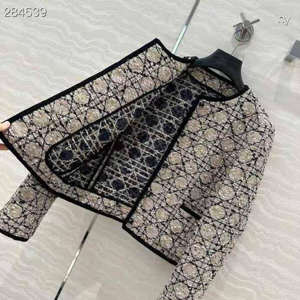 Костюм Christian Dior женский графитовый 173166-4