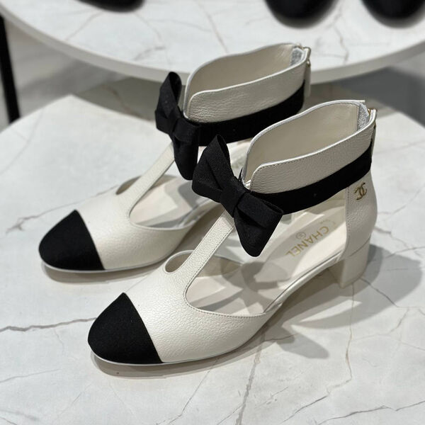 Туфли Chanel женский кожа белый 139656-2