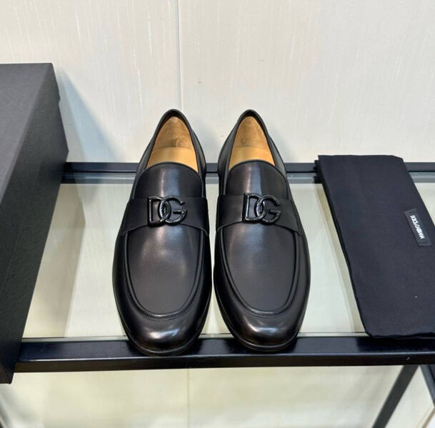 Мужские лоферы Dolce & Gabbana мужской кожа черный 145415-2
