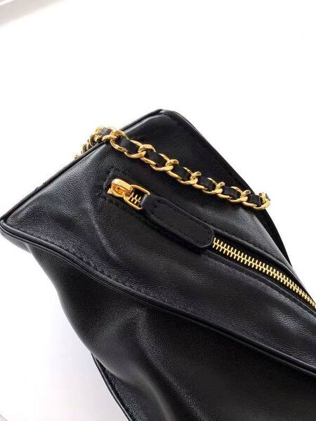 Сумка Chanel женский кожа черный 195004-5