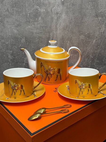 Чайный сервиз Hermes i4617893-1