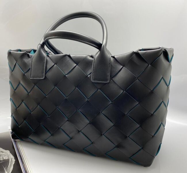 Сумка Bottega Veneta женский кожа черный 72525