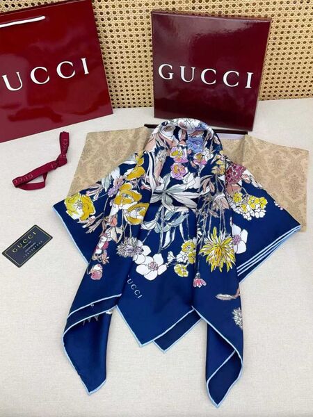 Шелковый платок Gucci женский шелк b0881631-1-2