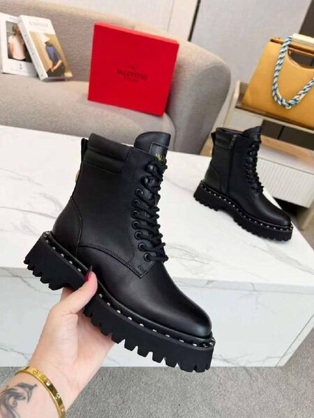 Женские ботинки Valentino y8121838-6
