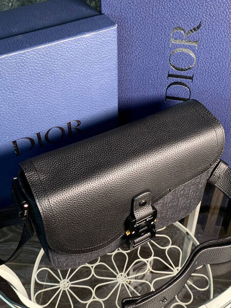 Мужская сумка мессенджер Christian Dior мужской кожа черный 168608-3