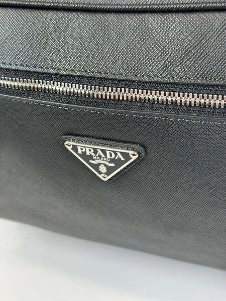 Мужской рюкзак Prada мужской кожа черный 135123-3