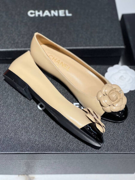 Балетки Chanel женский кожа бежевый 146294-2