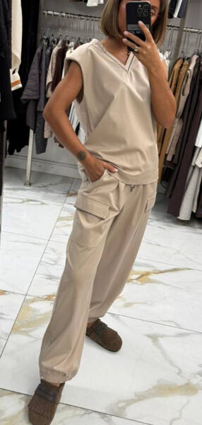 Костюм Brunello Cucinelli женский бежевый 192563-2