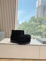 Женские ботинки Balenciaga Women's Alaska Fur Bootie женский замша черный w3811869-1-1