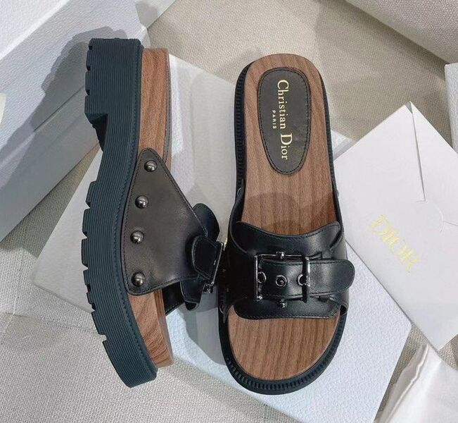 Шлепки Christian Dior женский кожа черный 105199