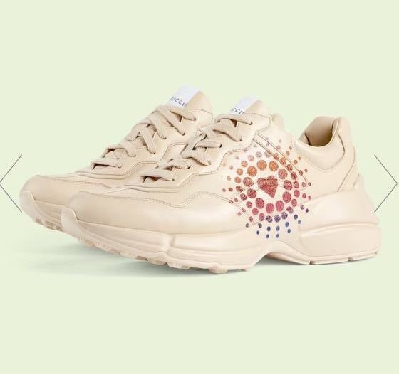 Кроссовки Gucci женский кожа бежевый 102843-2