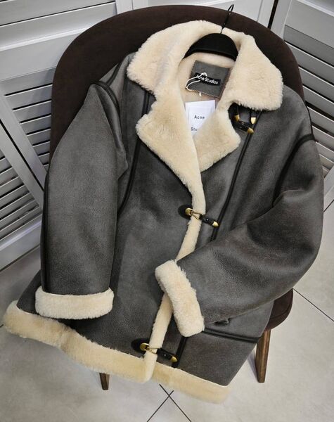 Дубленка Acne Studios женский кожа черный 97526