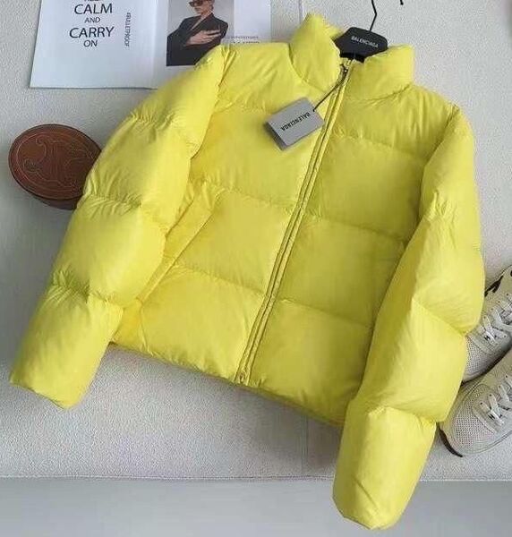 Пуховик Balenciaga женский горчичный 125001