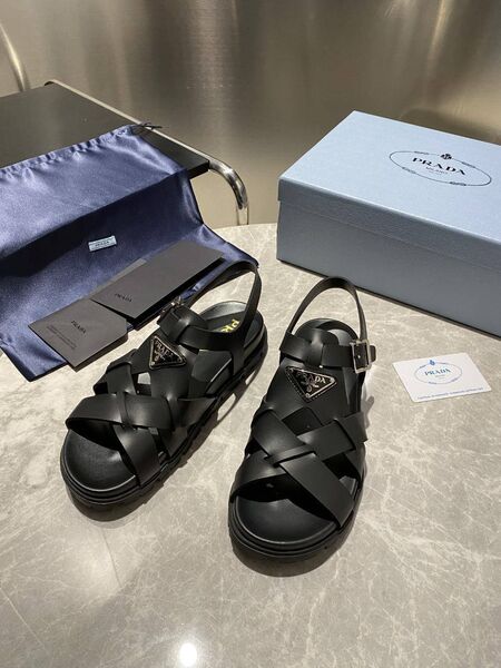 Женские сандалии Prada женский кожа черный q1410866-1-2