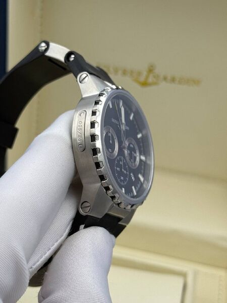 Мужские часы Ulysse Nardin мужской черный r8210518-1-4