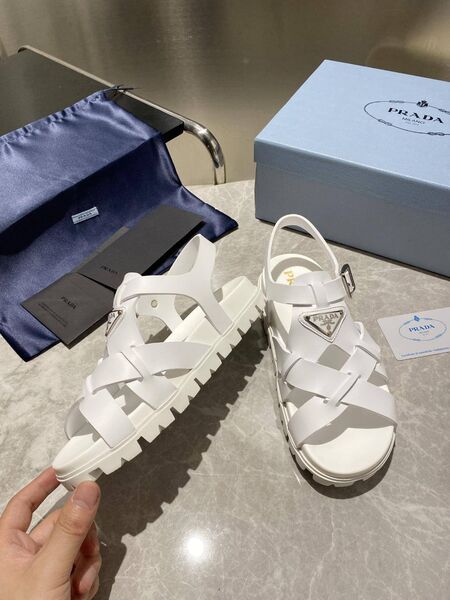 Женские сандалии Prada женский кожа белый c5907392-1-2