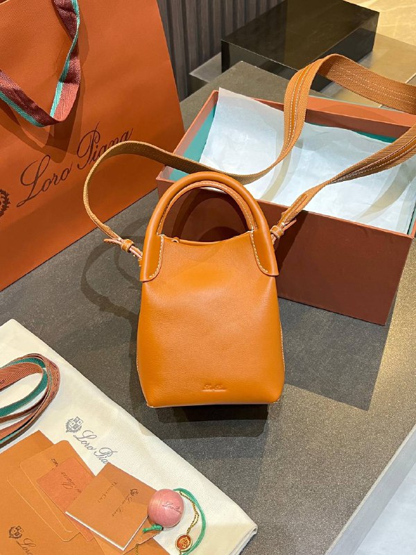 Сумка LORO PIANA