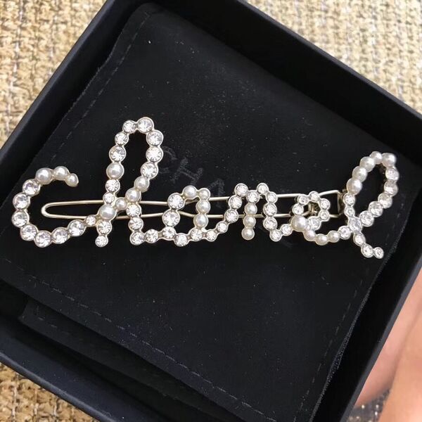 Заколка Chanel 22868