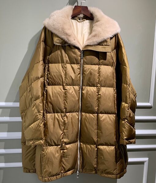 Пуховик Brunello Cucinelli женский 62300