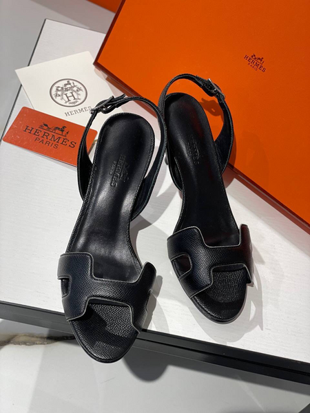 Босоножки Hermès женский кожа черный 12272-3