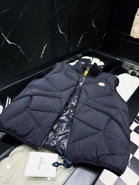 Мужской жилет Moncler мужской черный 200694-4