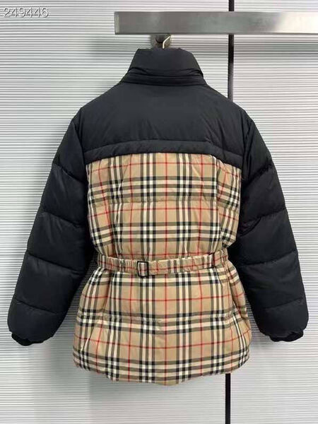 Пуховик двухсторонний Burberry женский черный 126483-8
