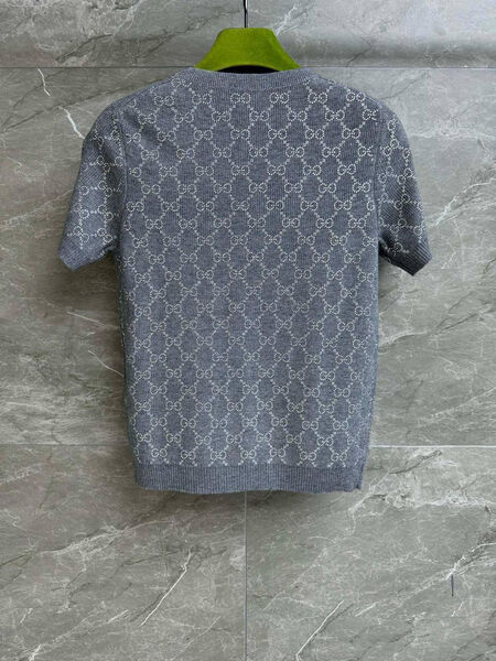 Кофта Gucci женский графитовый 163699-2