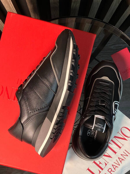 Мужские кроссовки Valentino мужской кожа черный 140396-7