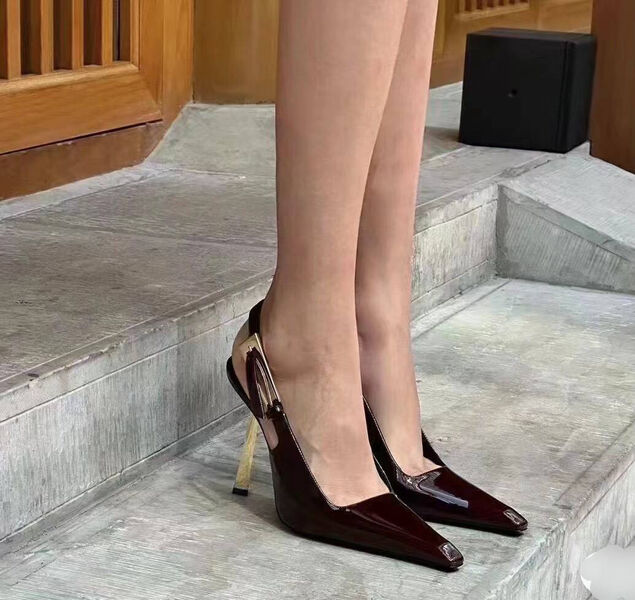 Туфли Saint Laurent женский кожа бордовый 133999-5