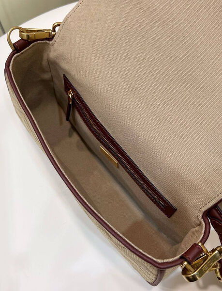 Сумка Fendi Baguette женский текстиль бежевый 142097-9