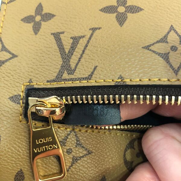 Сумка Louis Vuitton Pochette Metis женский канва 76851-8