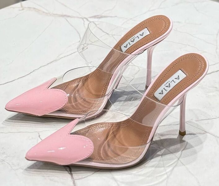 Туфли Alaïa женский кожа розовый 150381