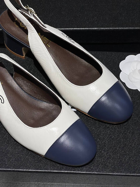 Туфли Chanel женский кожа белый 146527-2