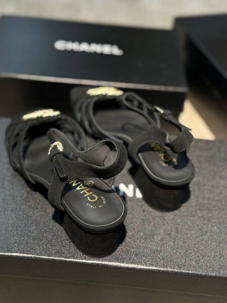 Босоножки Chanel женский замша черный 190868-3
