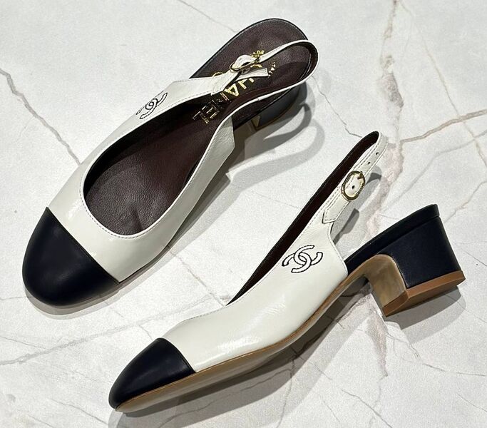 Туфли Chanel женский кожа черный 147926