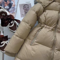 Пуховик Burberry женский бежевый 62464-4