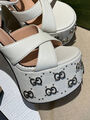 Босоножки Gucci женский кожа белый 107350-3