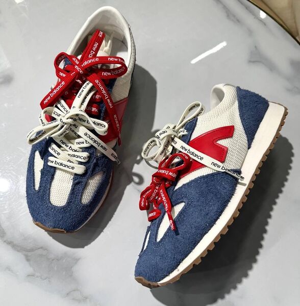 Кроссовки New Balance женский замша темно-синий 187647