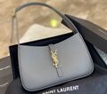 Сумка Saint Laurent женский кожа графитовый 97014-1