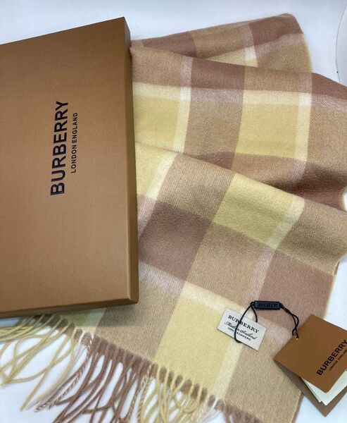 Шарф Burberry женский бежевый 170551