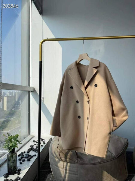 Пальто Brunello Cucinelli женский розовый 139442-4