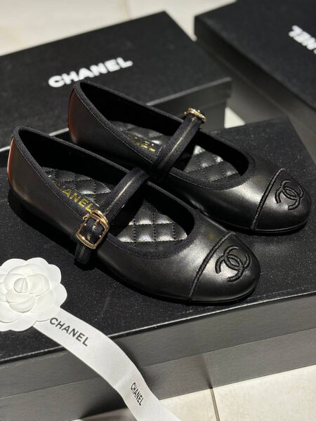 Балетки Chanel женский кожа черный 148014-3
