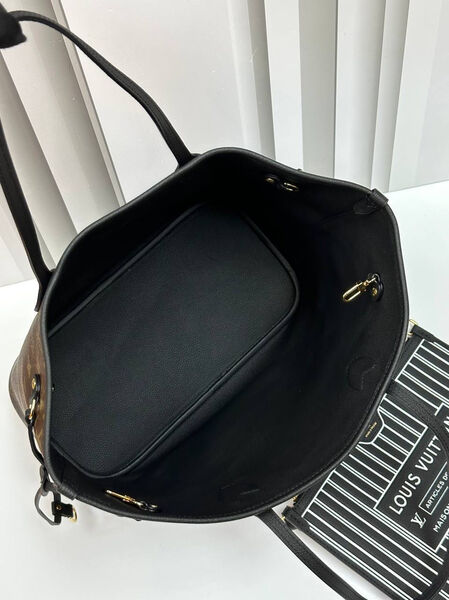 Сумка двусторонняя Louis Vuitton женский кожа черный 167165-3
