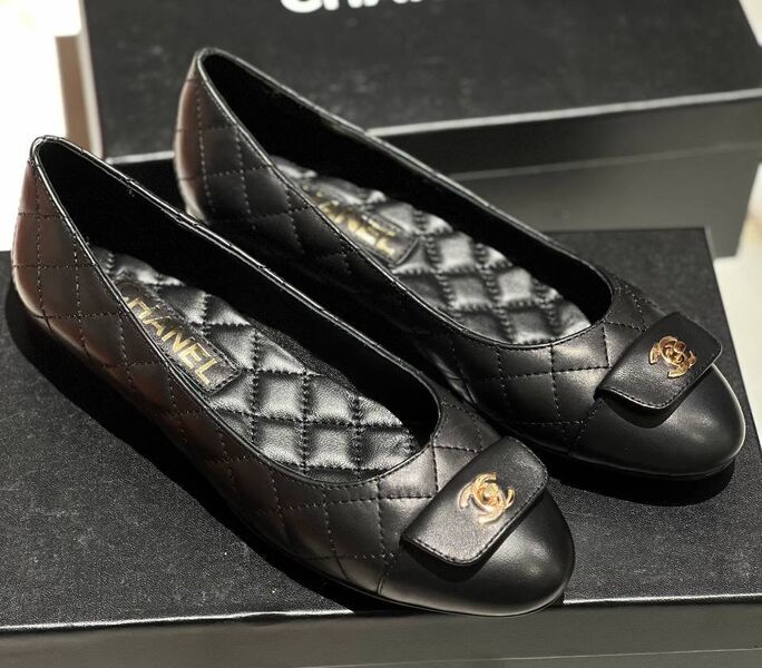 Балетки Chanel женский кожа черный 158409