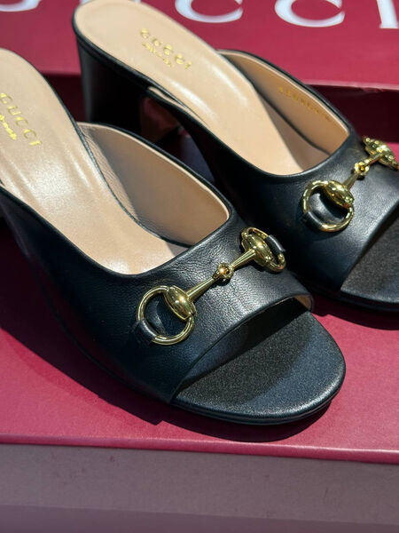 Шлепки Gucci женский кожа черный 187058-3