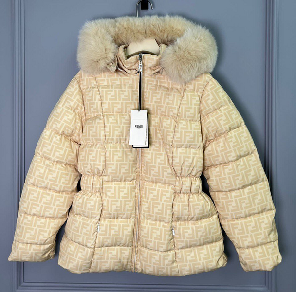 Пуховик Fendi женский бежевый 93637