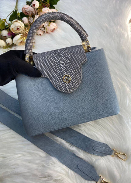 Сумка Louis Vuitton Capucines женский кожа графитовый 122821-3