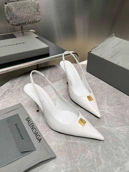 Женские туфли Balenciaga женский кожа белый w3372700-1
